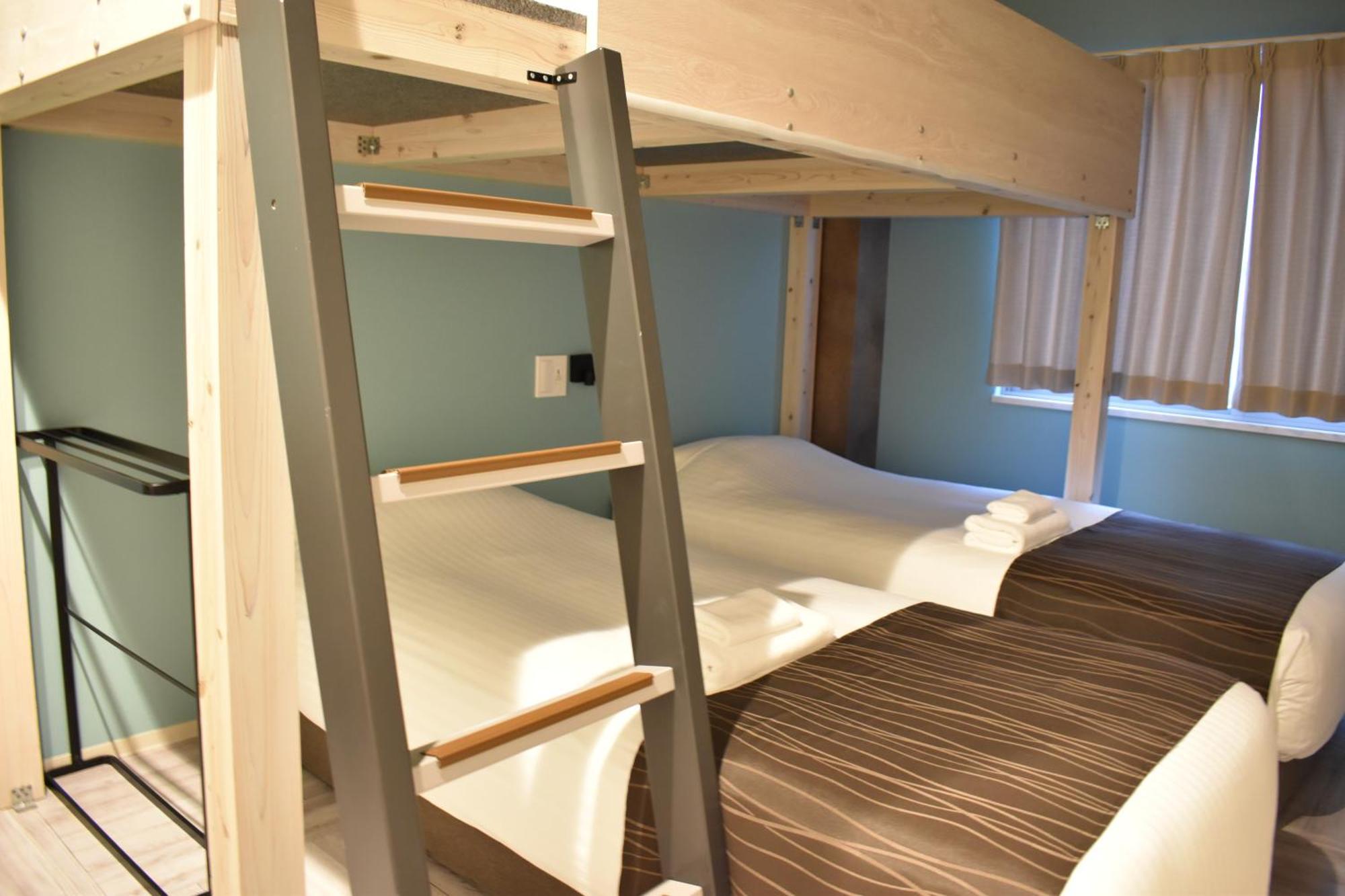 Shinsaibashi House Hotel Osaca Quarto foto