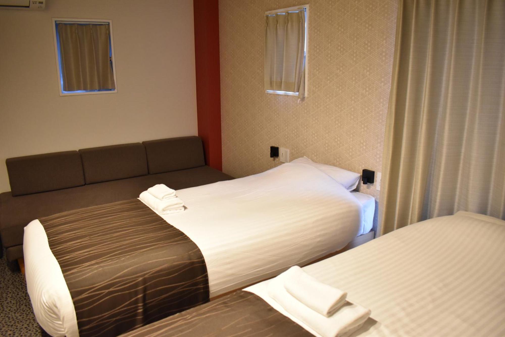 Shinsaibashi House Hotel Osaca Quarto foto